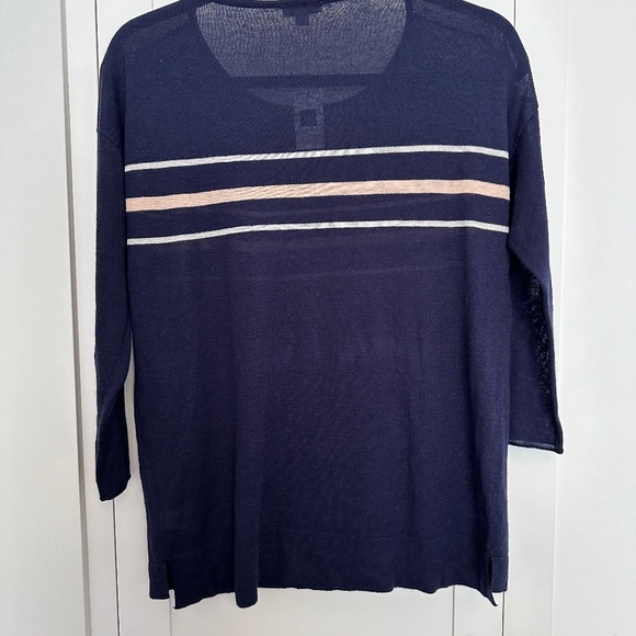 GAP Woman’s Sweater - Picture 1 of 10